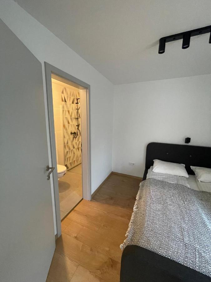 Dream Apartman Levél Buitenkant foto