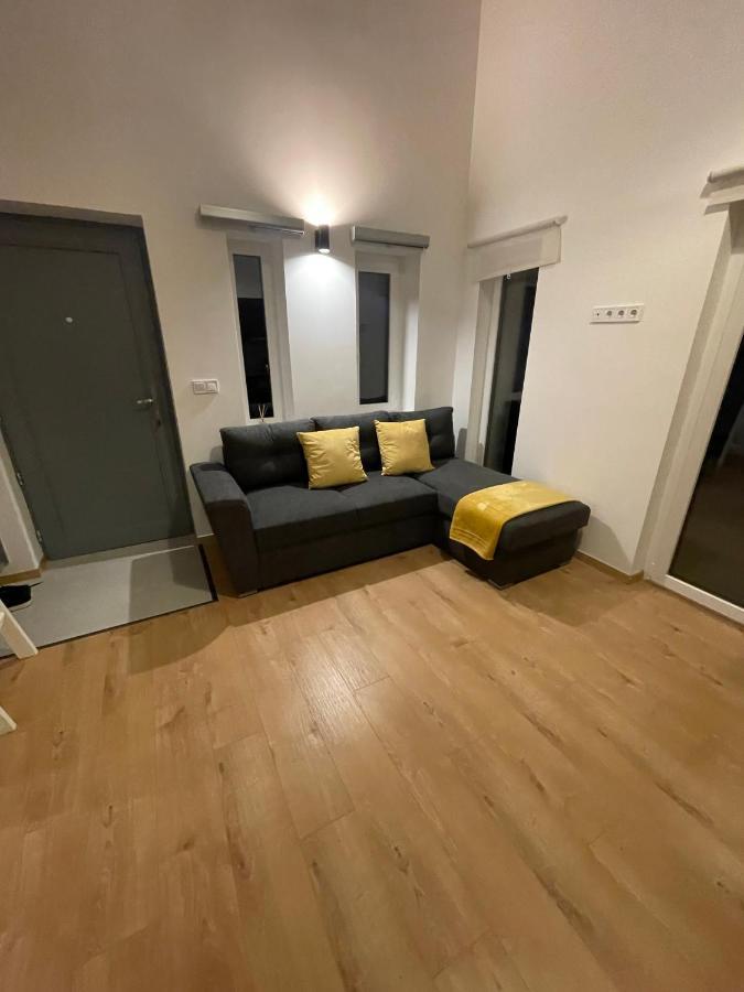 Dream Apartman Levél Buitenkant foto