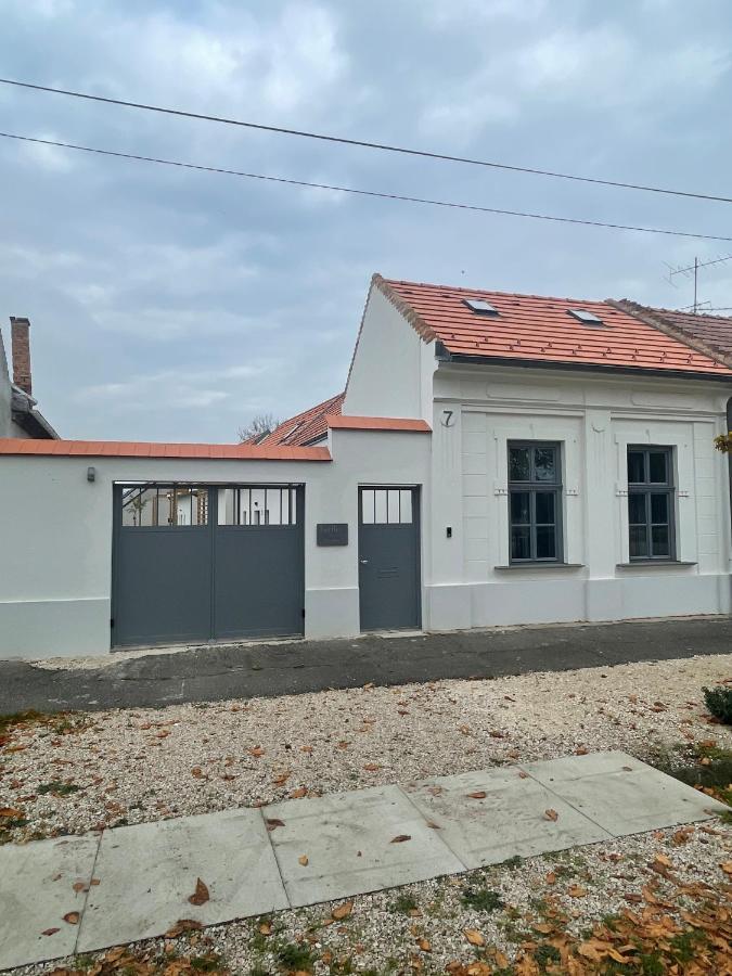 Dream Apartman Levél Buitenkant foto