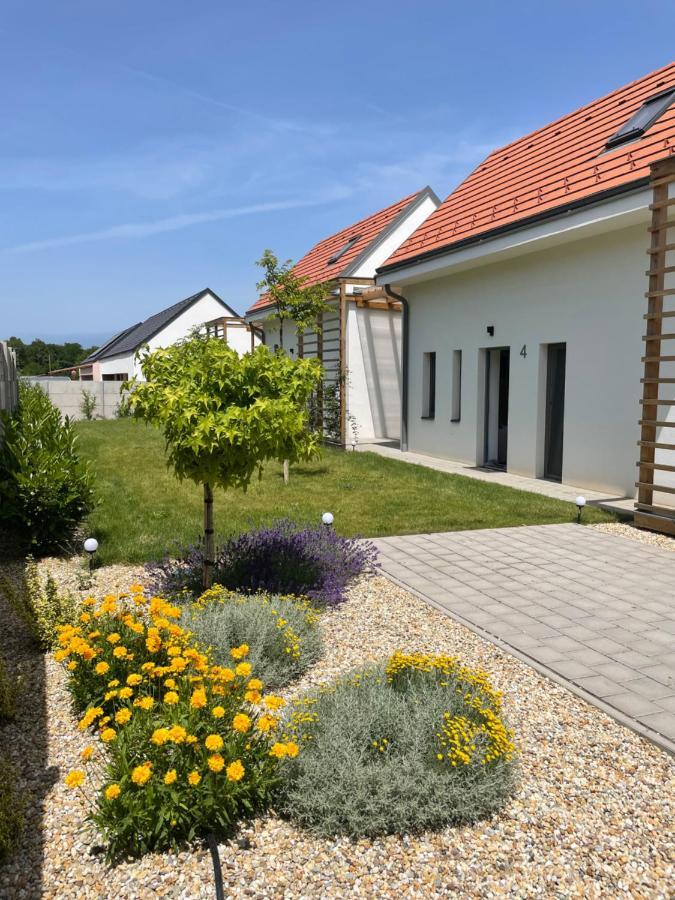 Dream Apartman Levél Buitenkant foto