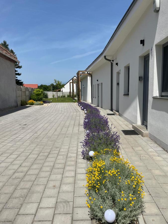 Dream Apartman Levél Buitenkant foto