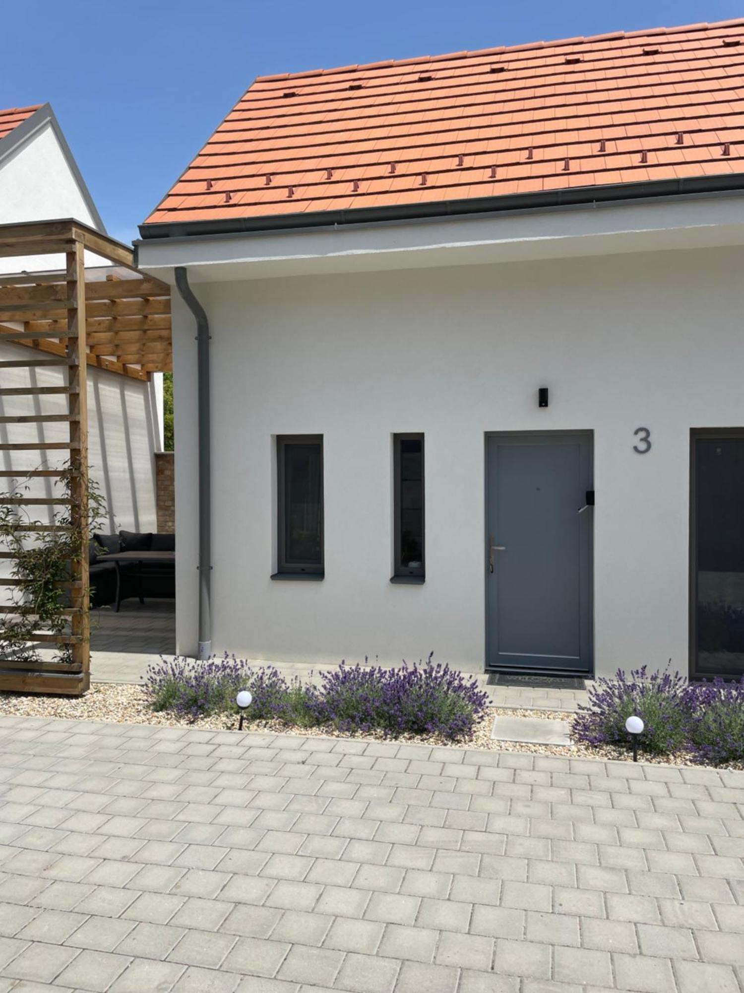 Dream Apartman Levél Buitenkant foto